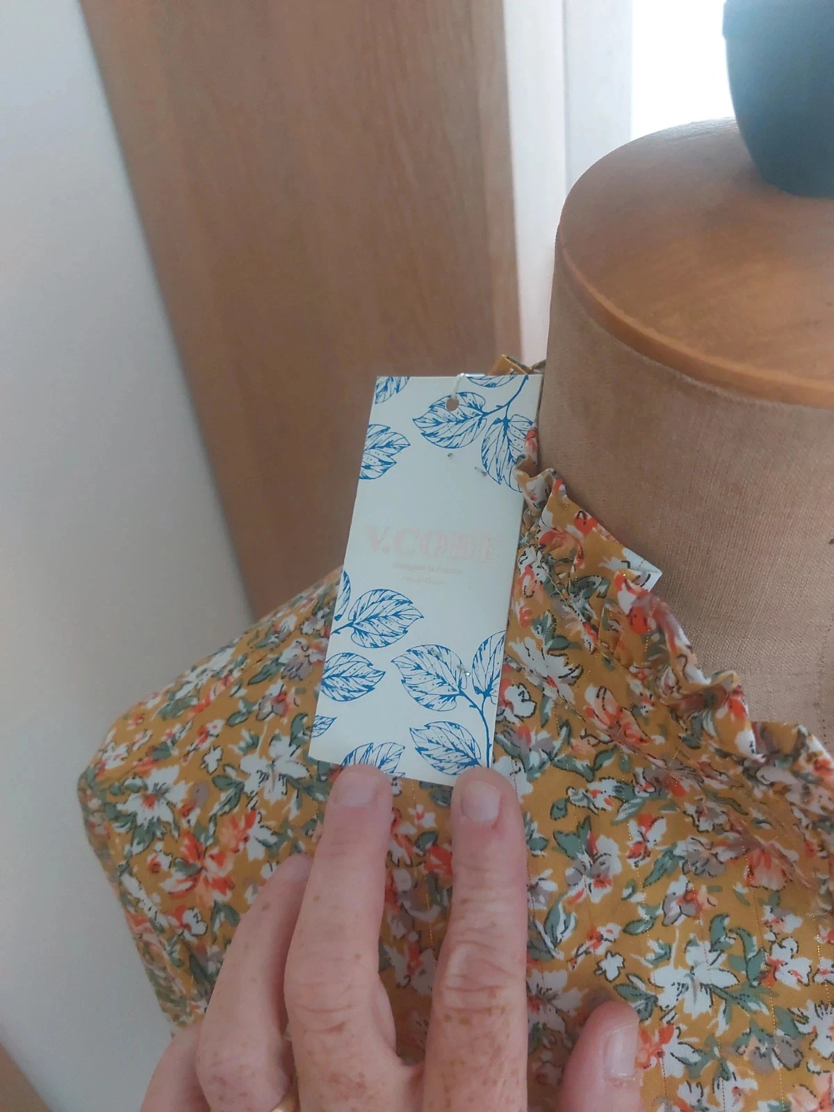 Jolie robe neuve de chez Veritas L 🌸 – photo 5